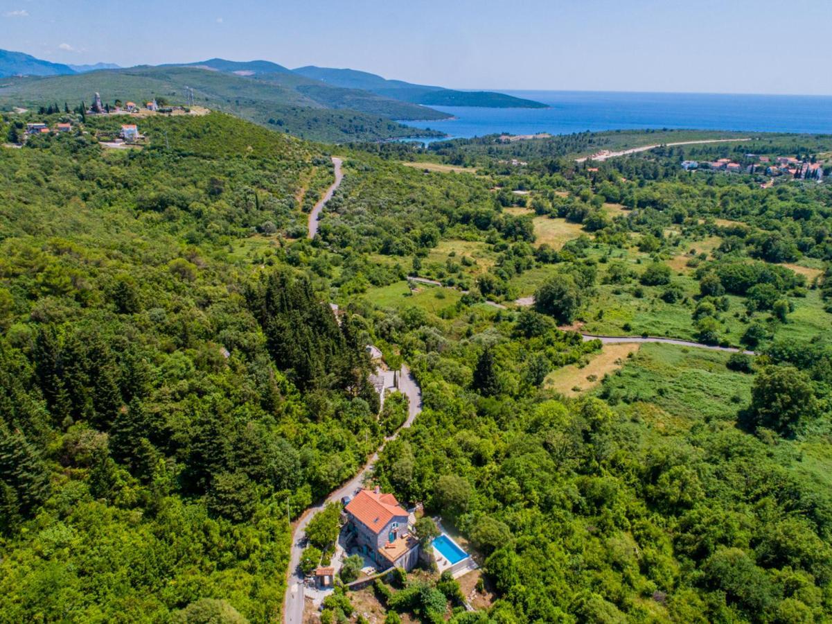 Villa Toscana With A Pool Tivat Buitenkant foto