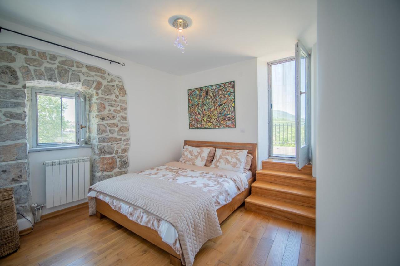 Villa Toscana With A Pool Tivat Buitenkant foto