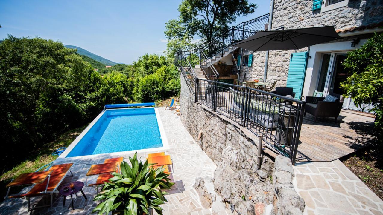 Villa Toscana With A Pool Tivat Buitenkant foto