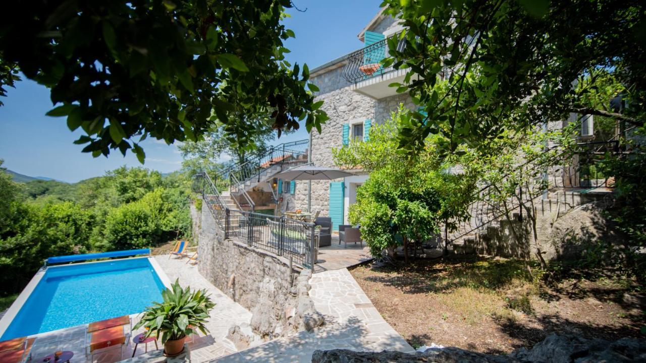 Villa Toscana With A Pool Tivat Buitenkant foto