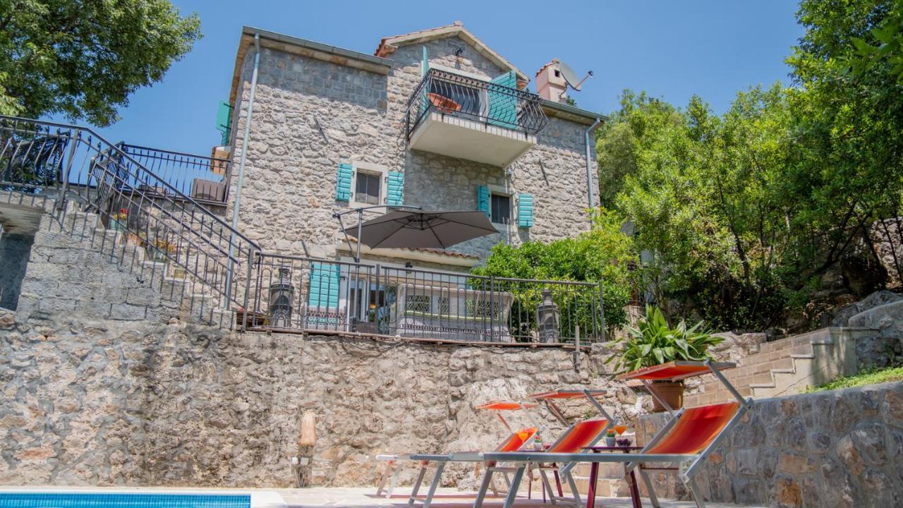 Villa Toscana With A Pool Tivat Buitenkant foto
