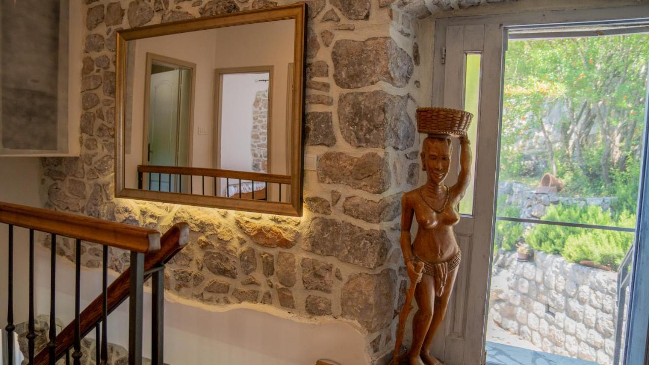 Villa Toscana With A Pool Tivat Buitenkant foto